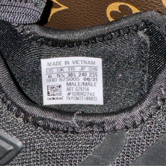 ADIDAS Triple Black Runners (NMD_R1) - Picture 2 of 6